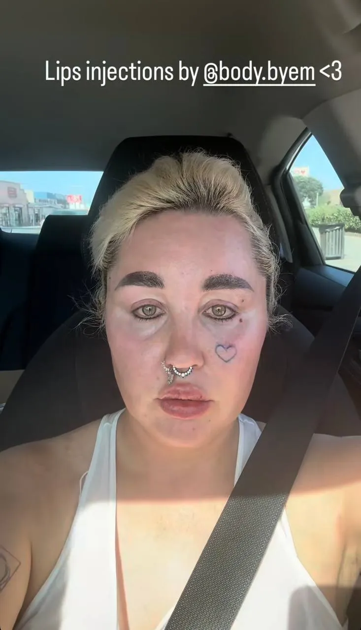 Аманда Байнс 