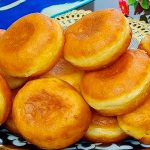 Пишні домашні пончики — смак, від якого неможливо відірватися!