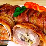 Курячі рулетики з беконом та моцарелою: страва, яка завжди вдається