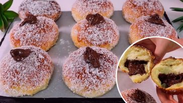 🍩 Пончики з Нутелою та кокосовою посипкою — солодкий рай до чаю чи кави