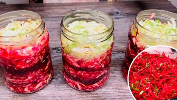 Квашена капуста з буряком — з’їдаємо банку за один присіст!