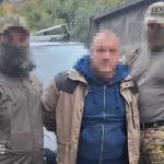 “Зливав ППО і аеродроми ворогу”: СБУ спіймала російського агента прямо під час розвідки