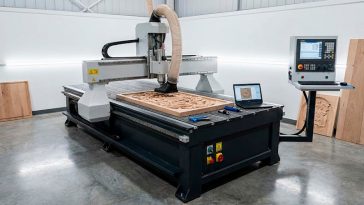 Фрезерний верстат по дереву: ключовий інструмент для точного та швидкого виробництва