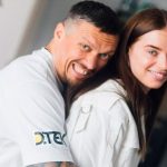 Дружина Усика вперше показала всіх чотирьох дітей: зворушливі сімейні кадри підкорили мережу (фото)