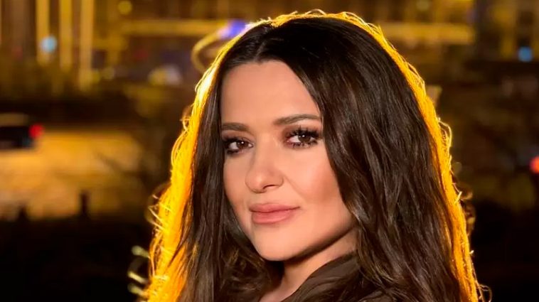 «Нарешті разом на публіці»: чоловіка Могилевської випадково зняли на концерті