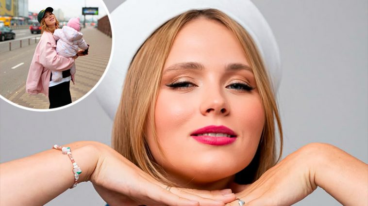 Анна Кошмал приголомшила мережу: вперше за довгий час показала чоловіка та доньку