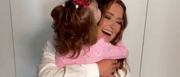 «Мамина доця»: Могилевська вперше показала молодшу доньку без приховування