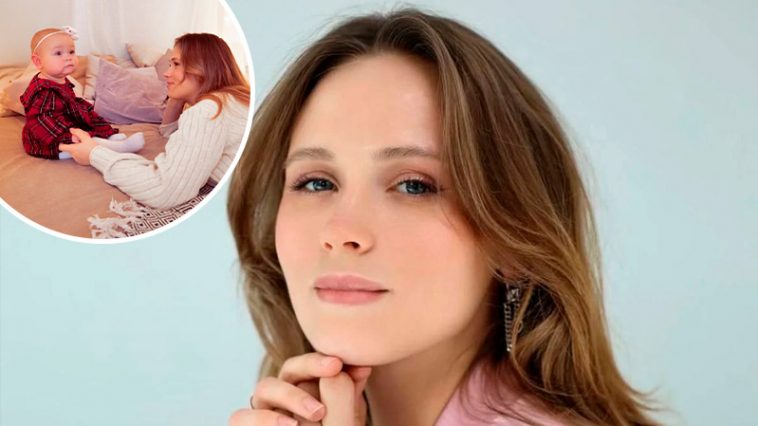 Різдвяна відвертість Анни Кошмал: акторка охрестила донечку й уперше показала її обличчя