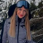 Без фільтрів і глянцю: Леся Нікітюк поїхала в Карпати за натхненням і показалася без макіяжу