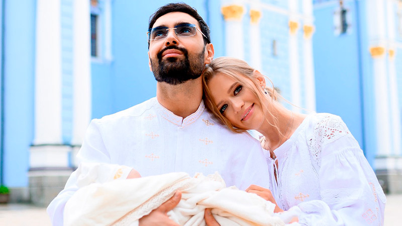 Таємне весілля та подвійне свято: дружина Віталія Козловського відкрила справжню дату шлюбу