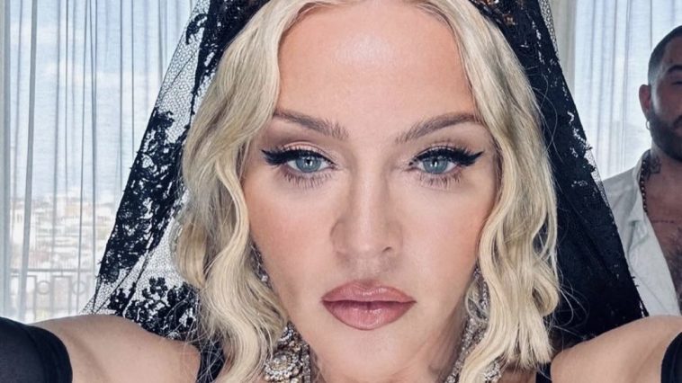 «Україна — не Росія»: Мадонна жорстко поставила на місце свого помічника