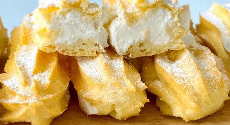 Як приготувати ідеальні еклери: простий рецепт