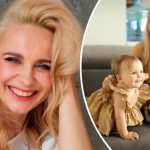 Перший б’юті-експеримент: 1,5-річна донечка Лілії Ребрик розчулила мережу спробою нафарбувати губи