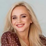 Весняний настрій у кадрі: Лілія Ребрик показала майже дворічну Адель у казковій сукенці