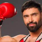 "Татко не здувся": воїн Віталій Козловський показав ідеальний торс після паузи