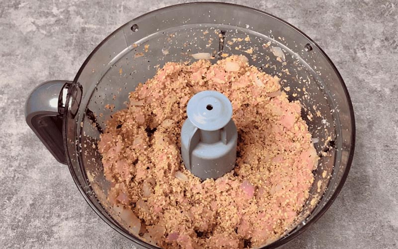 Рулет з курки: простий і смачний рецепт — ідеальна заміна ковбасі