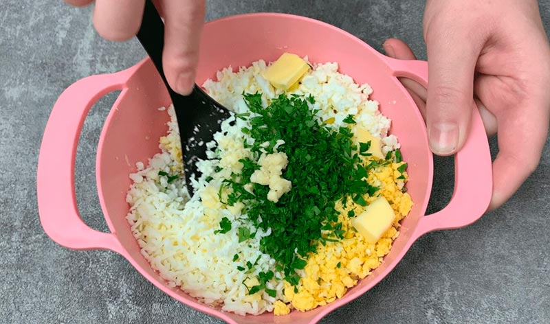 Рулет з курки: простий і смачний рецепт — ідеальна заміна ковбасі