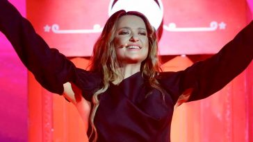 Могилевська влаштувала доньці веселу «пінну вечірку»