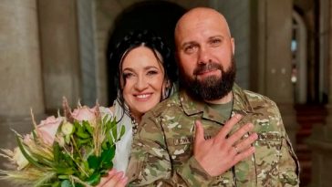 Соломія Вітвіцька офіційно стала дружиною військового: зіркова пара поділилася щасливими кадрами