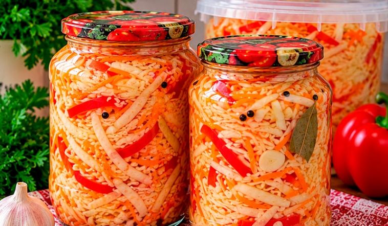 🥬 Маринована капуста з болгарським перцем швидкого приготування