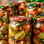 🌶️ Помідори «Вогник» на зиму: гостренькі, хрумкі та з часником — баночка зникає першою!