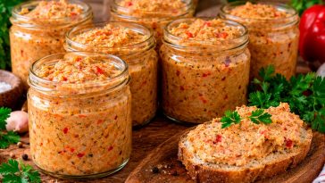 🥩 Паштет по-селянськи з куркою, салом та овочами — домашній рецепт, який варто спробувати