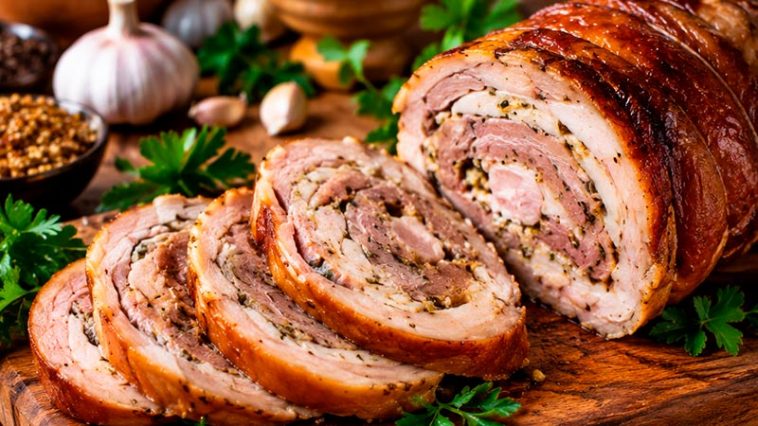 🥩 Домашній рулет зі свинячої рульки — ніжніший за ковбасу! М’ясний делікатес, який підкорить усіх 😍